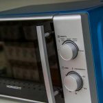 Zakaj se mokra goba v mikrovalovni pečici loti umazanije bolje kot kateri koli detergent: odkritje znanstvenikov zakaj-se-mokra-goba-v-mikrovalovni-pecici-loti-umazanije-bolje.jpg